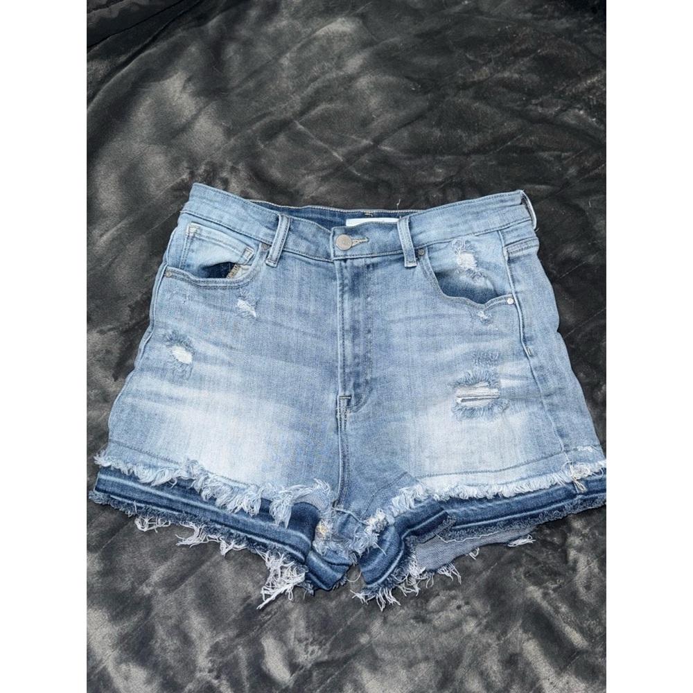 Risen Two Toned Shorts